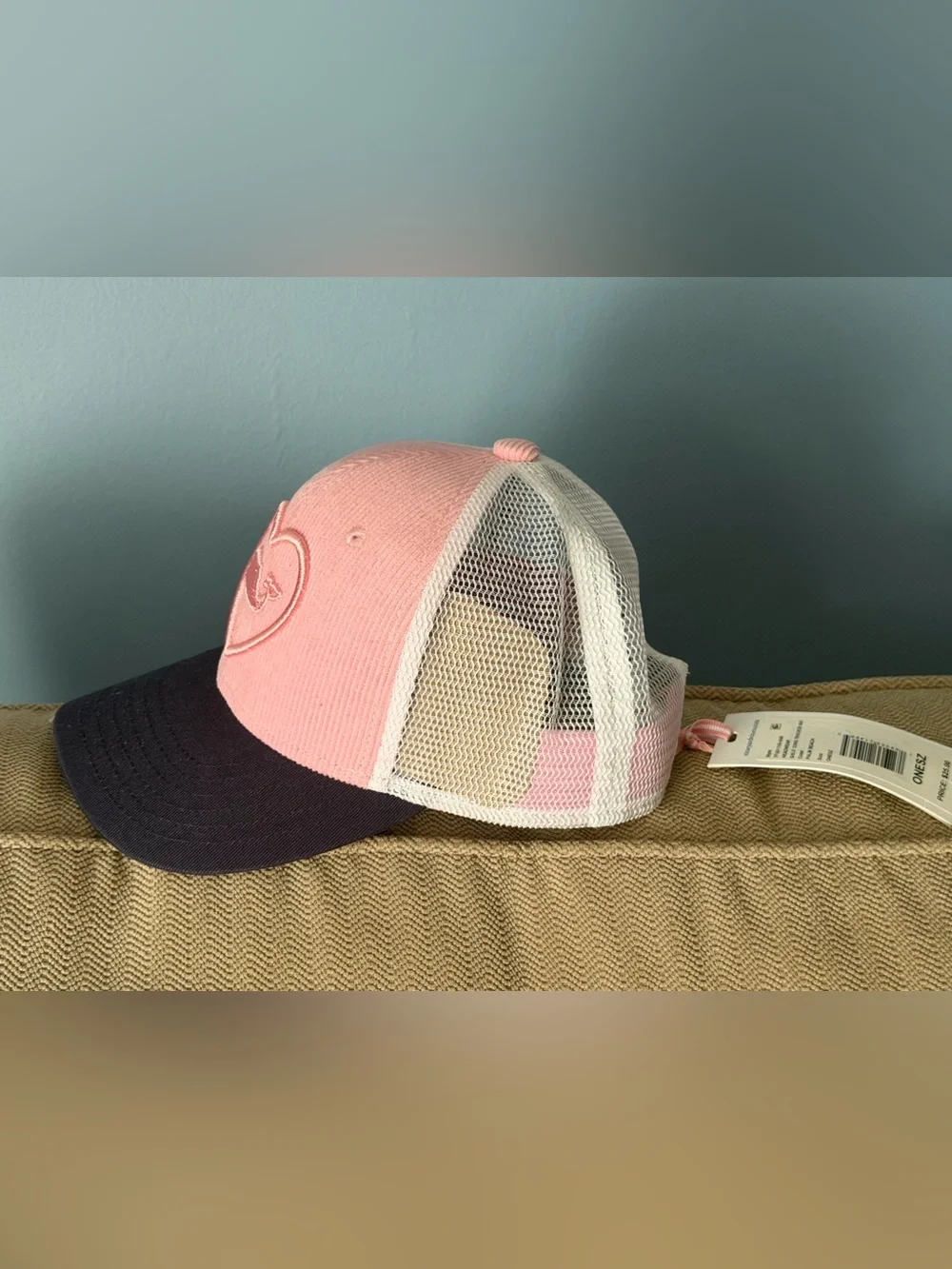Girl’s Vineyard Vines Pink and Navy Kids Trucker Hat with Heart Whale Patch